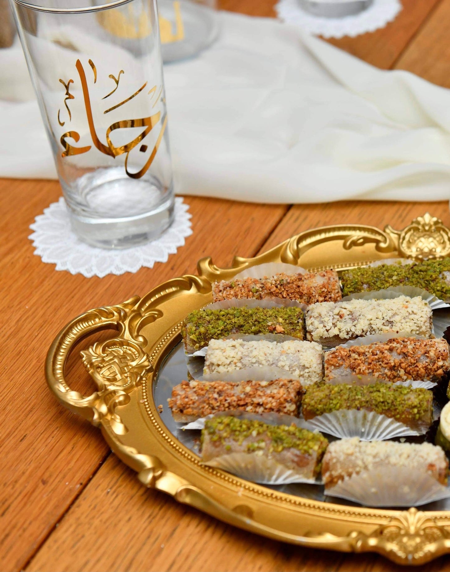 محنشة فواكه مجففة