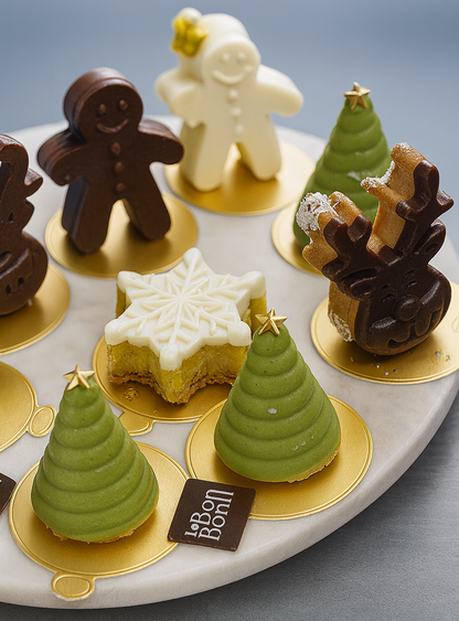 Coffret Magie de Fin d’Année: 7 entremets différentes saveurs